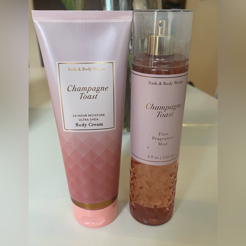 Bath & Body works duo